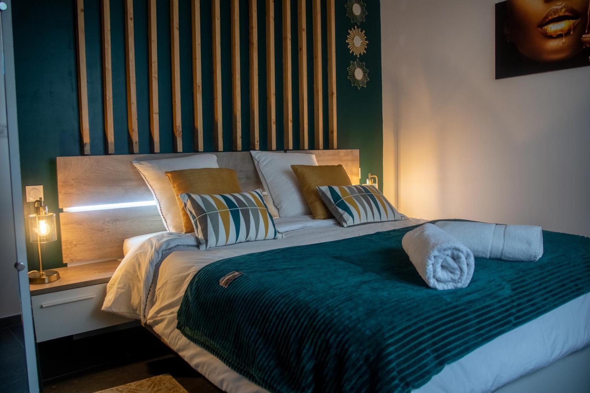 Loft 150 M2 Jacuzzi, Sauna Et Massage Blagnac Exteriör bild